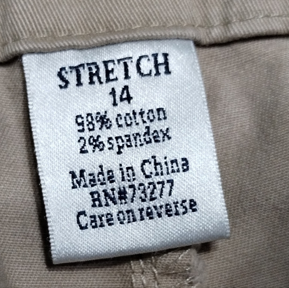 Croft & Barrow Women's Khaki Capri Size (14) - Picture 12 of 12